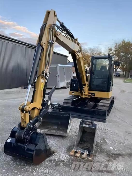 CAT 306 Minikaivukoneet < 7t