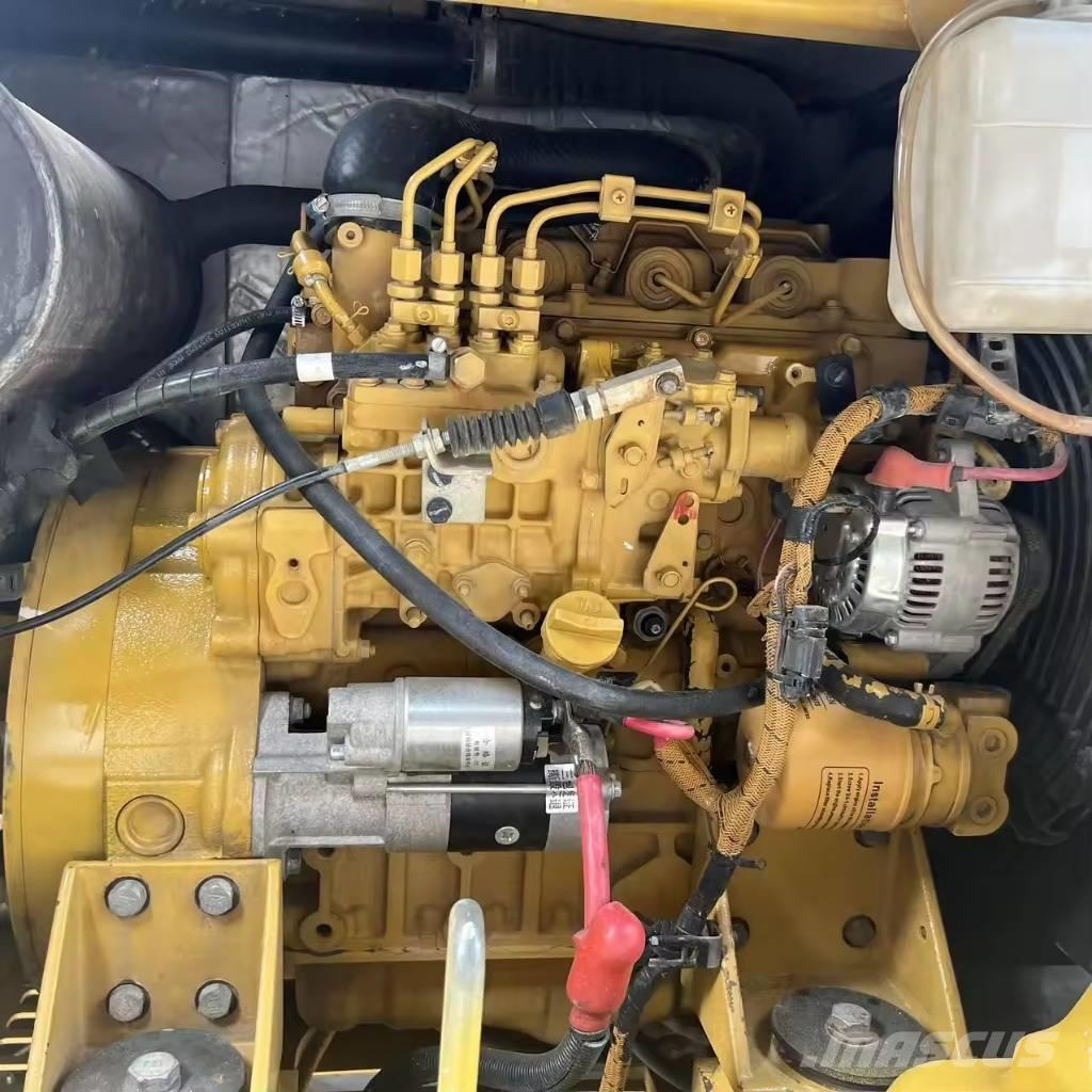 CAT 306 Minikaivukoneet < 7t