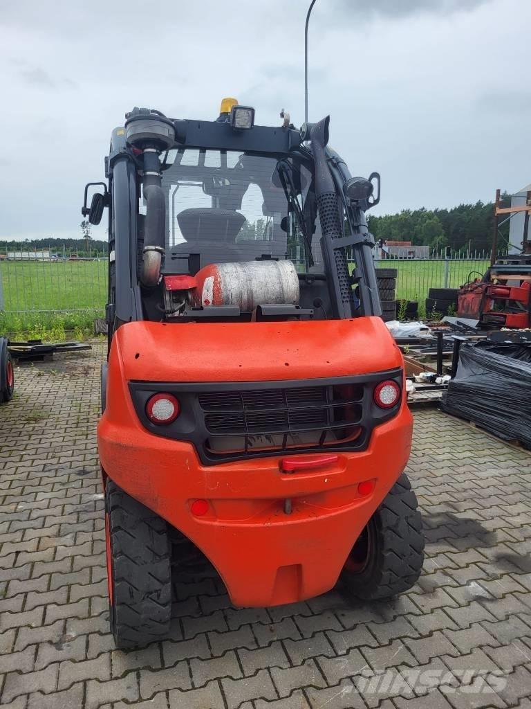 Linde H40T Nestekaasutrukit