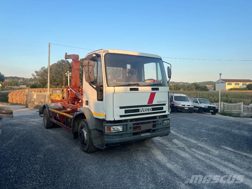 Iveco 150E 23 Umpikorikuorma-autot