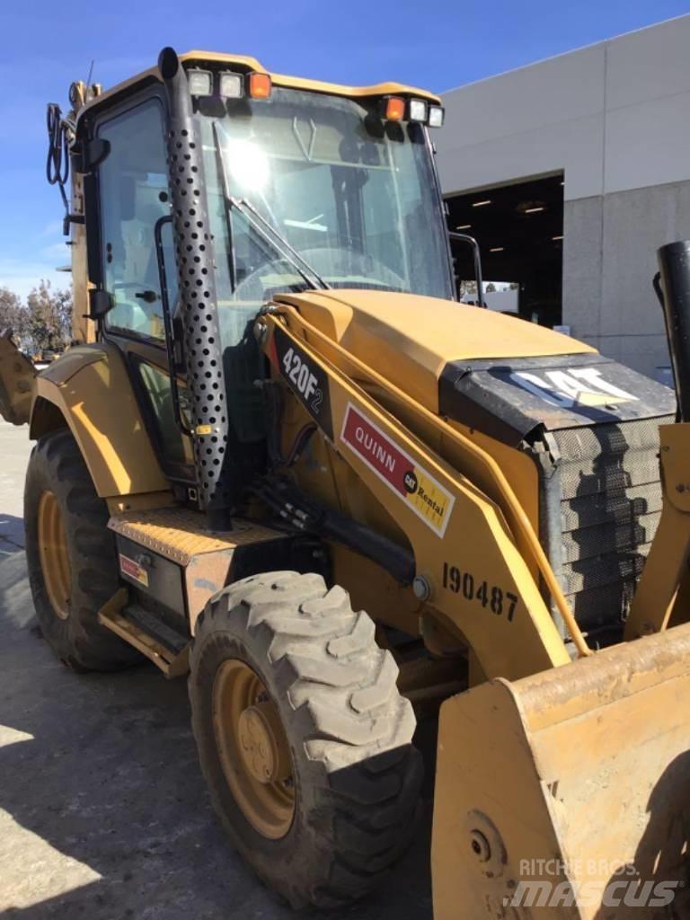 CAT 420 F2 Kaivurikuormaajat