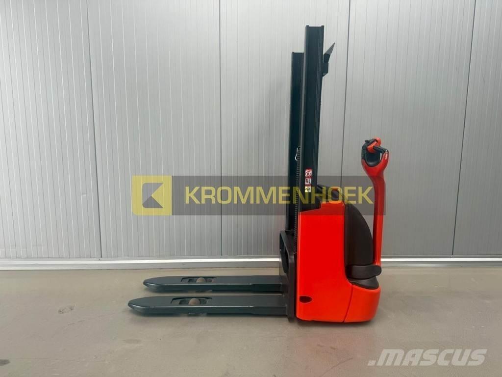 Linde L 10 Käyden ajettavat pinoamistrukit