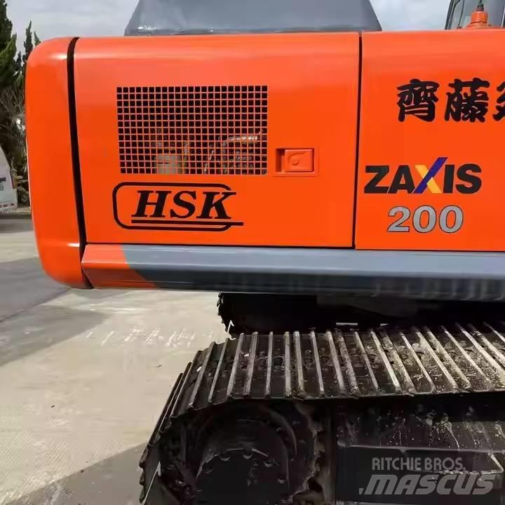 Hitachi ZX200 Telakaivukoneet