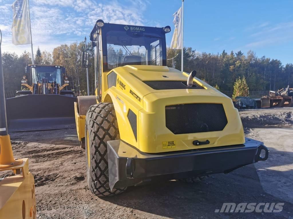 Bomag BW213D-5 Yksivalssijyrät