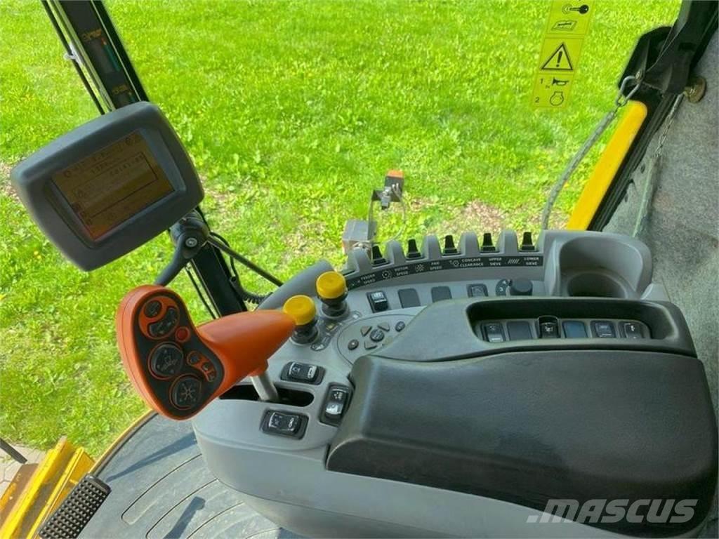 New Holland CX 880 Leikkuupuimurit