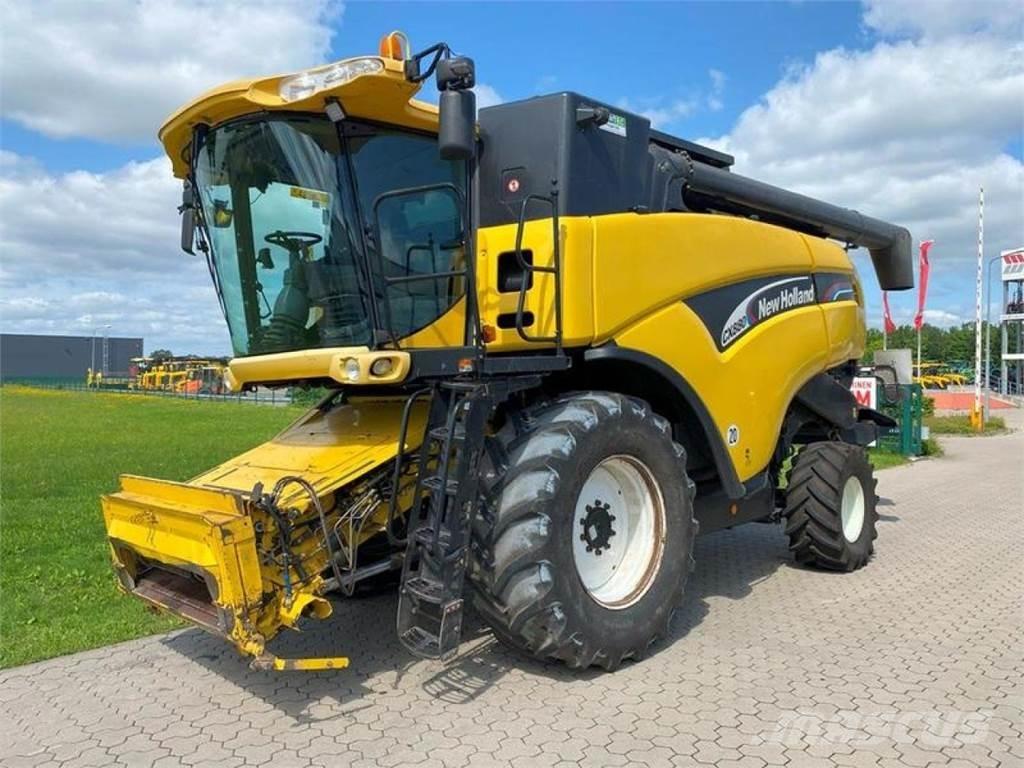 New Holland CX 880 Leikkuupuimurit