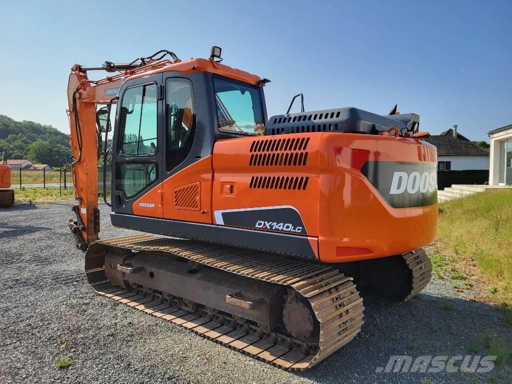 Doosan DX 140 LC-5 Telakaivukoneet