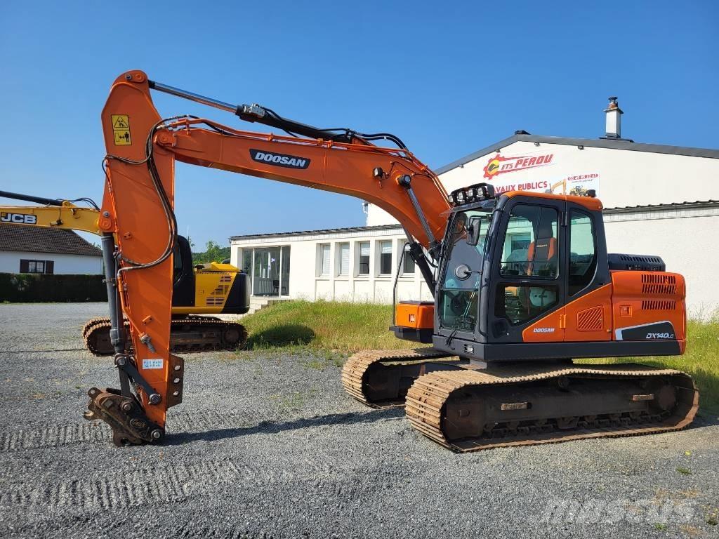 Doosan DX 140 LC-5 Telakaivukoneet
