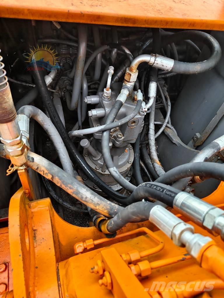 Hitachi EX 100 W D Pyöräkaivukoneet