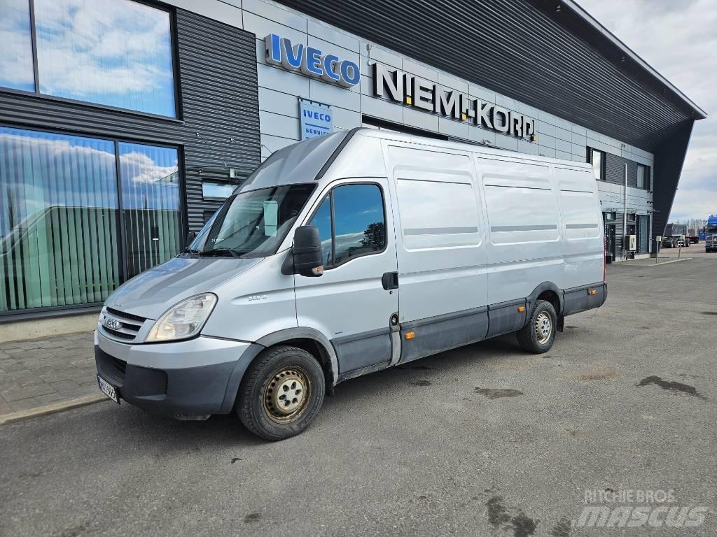 Iveco Daily 35S18 Pakettiautot