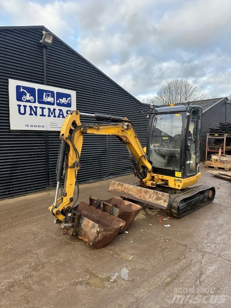 CAT 302.7DCR Minikaivukoneet < 7t