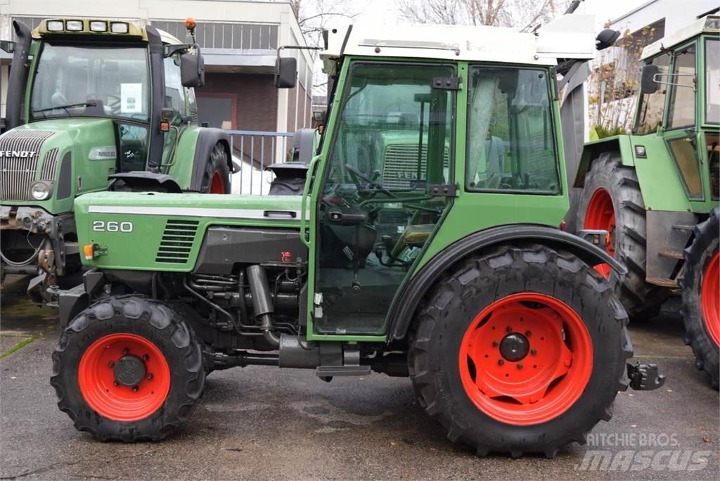 Fendt 260 V Traktorit
