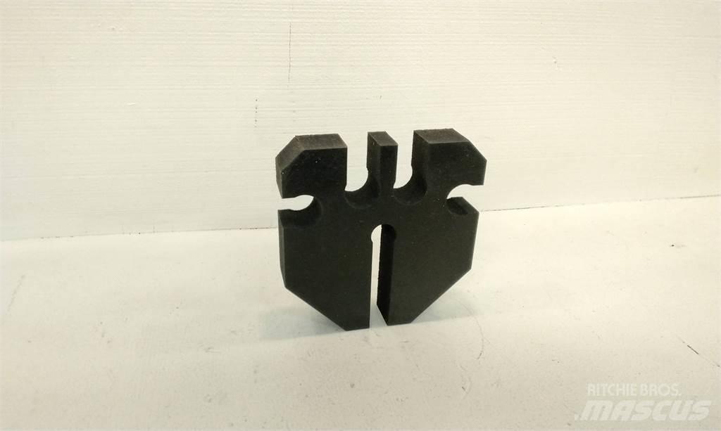 Ponsse P28845 Kuormatraktorinosturit
