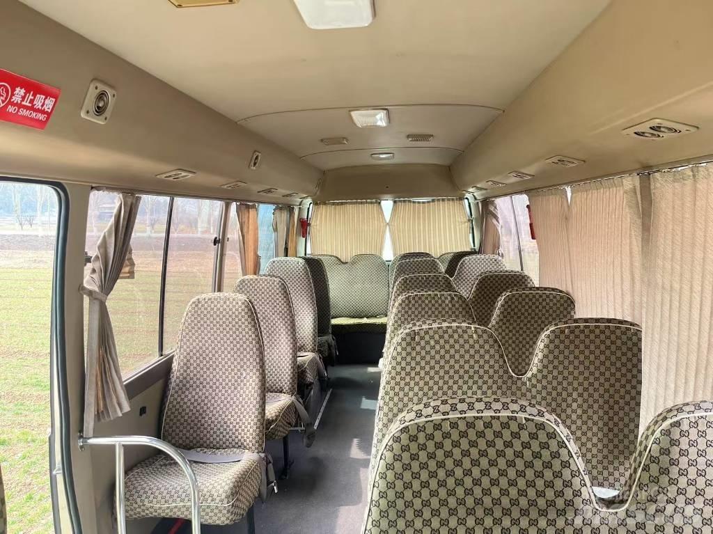 Toyota Coaster Bus Minibussit