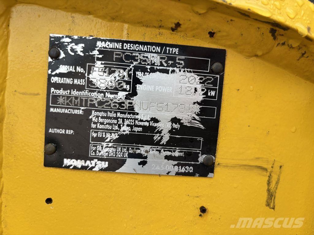 Komatsu PC35 Minikaivukoneet < 7t