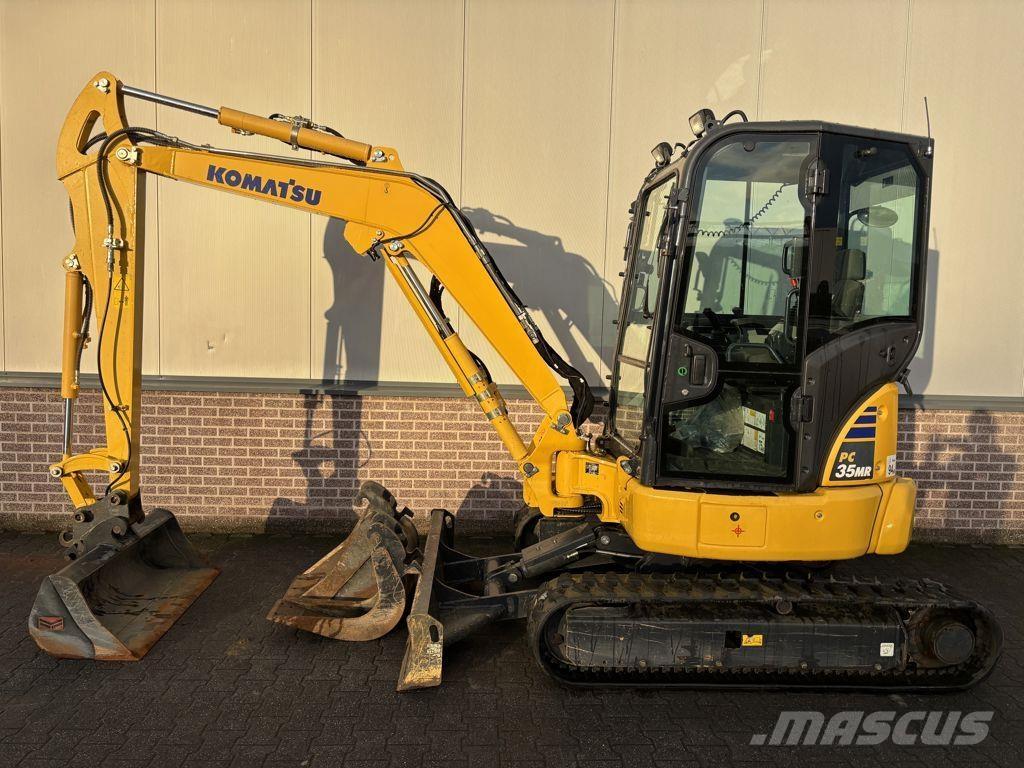 Komatsu PC35 Minikaivukoneet < 7t