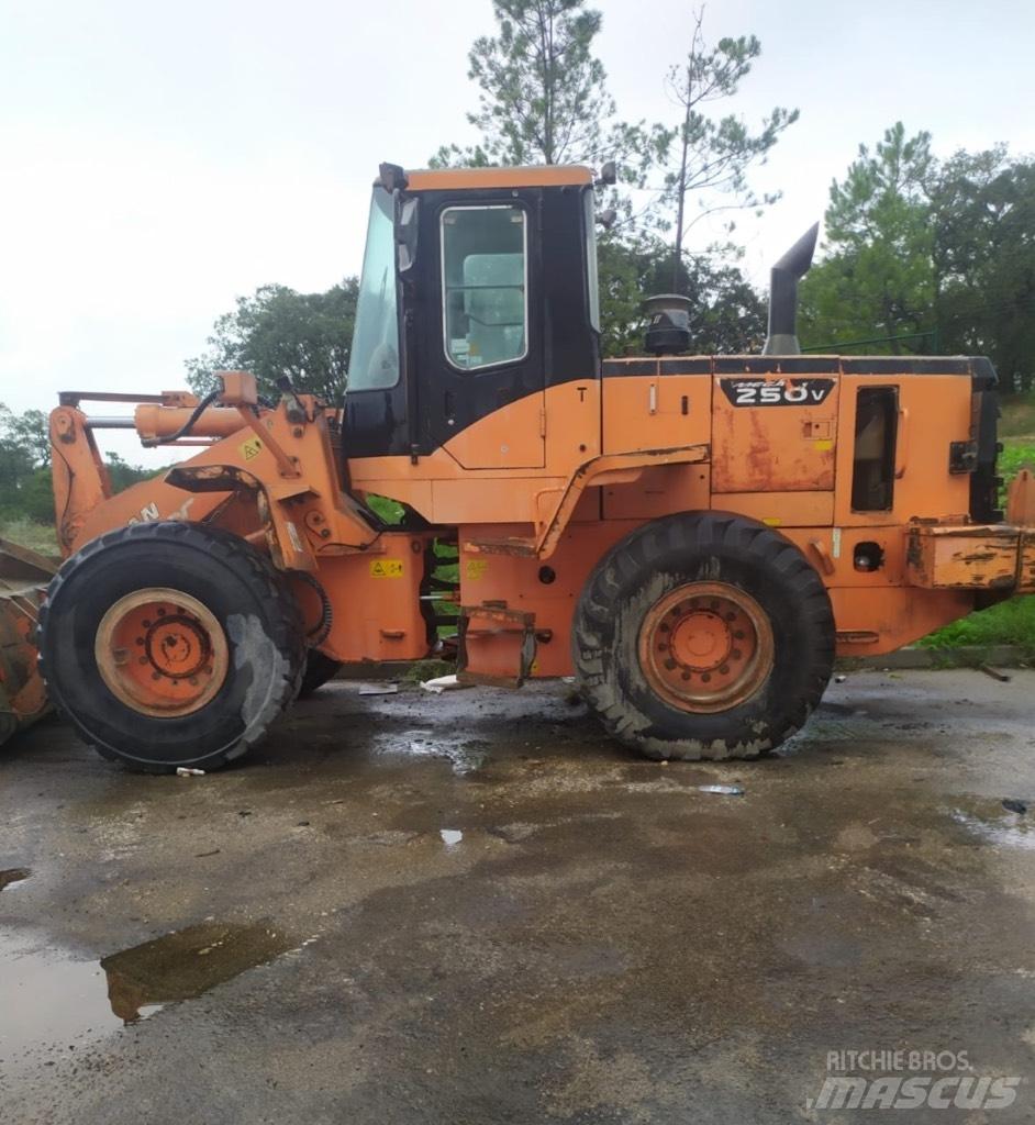 Doosan Mega 250 Pyöräkuormaajat