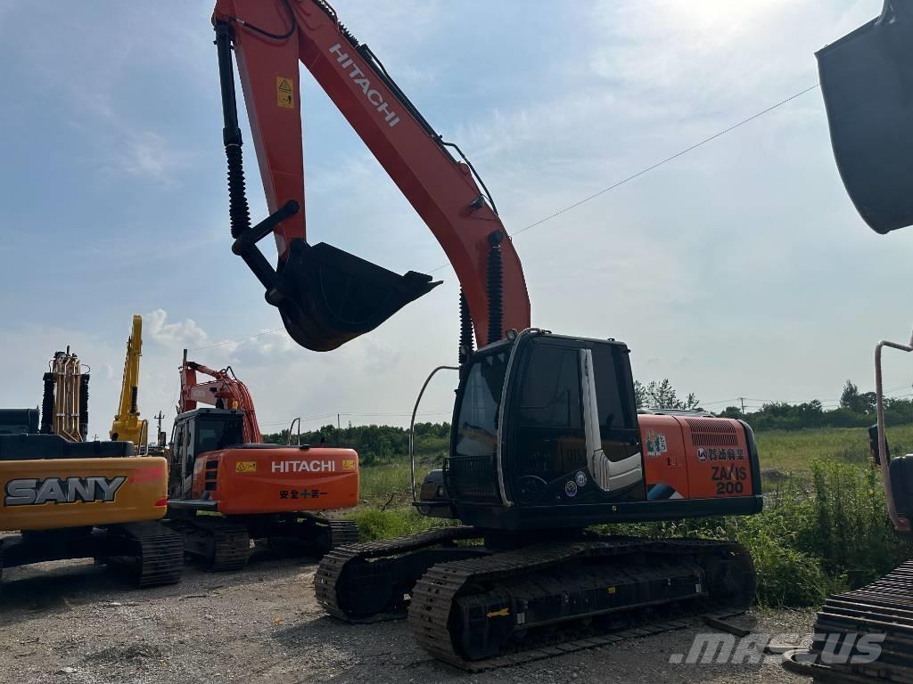 Hitachi ZX200 Telakaivukoneet