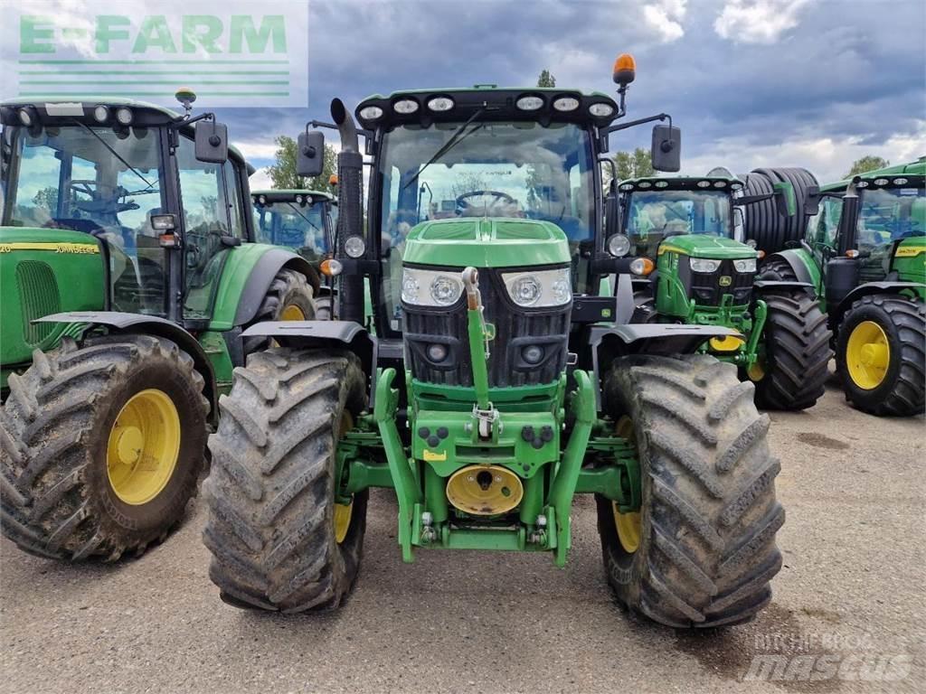 John Deere 6125R Traktorit