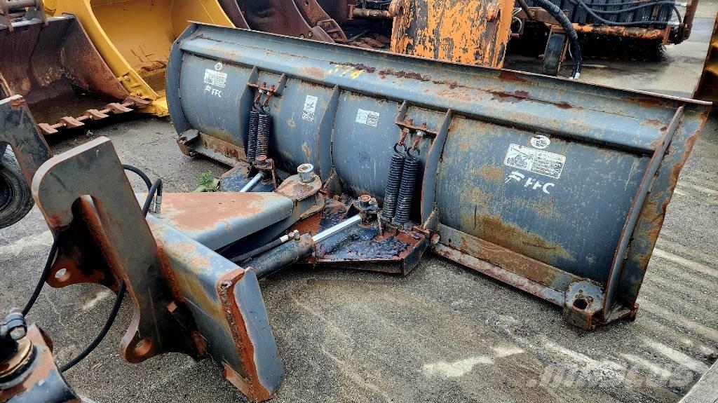 FFC Snow Plow Muut