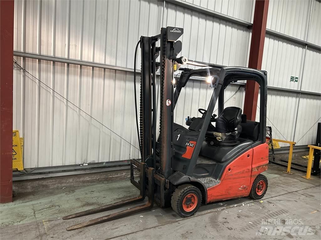 Linde H14T-01 Nestekaasutrukit