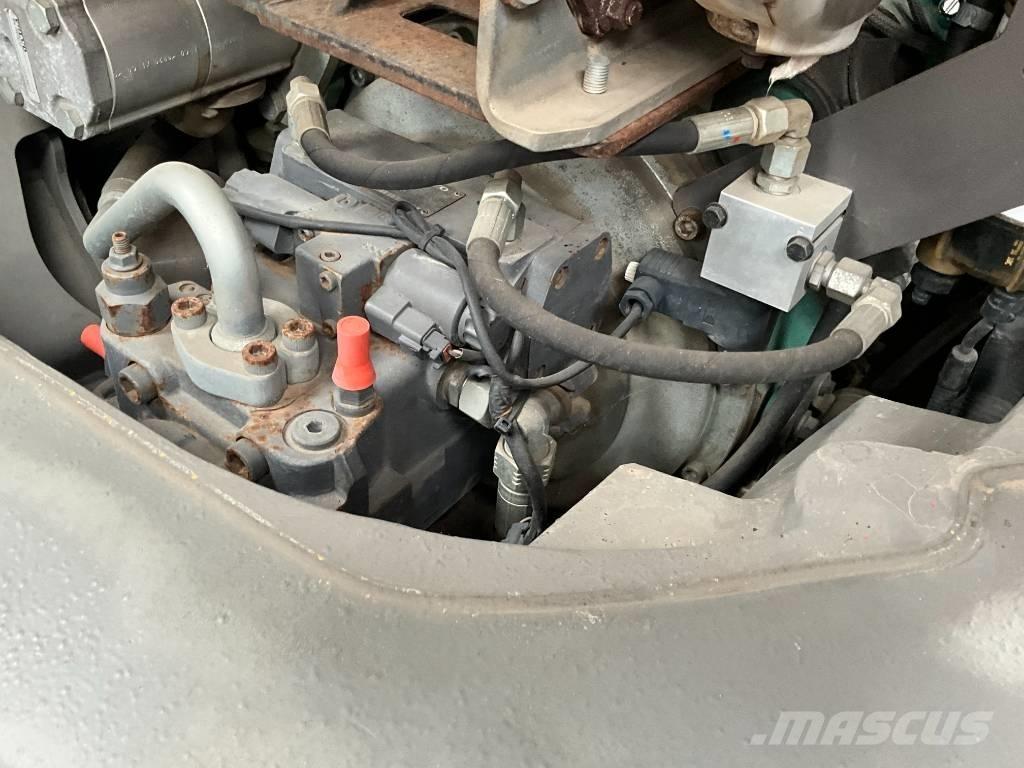 Volvo L 30 G Pyöräkuormaajat