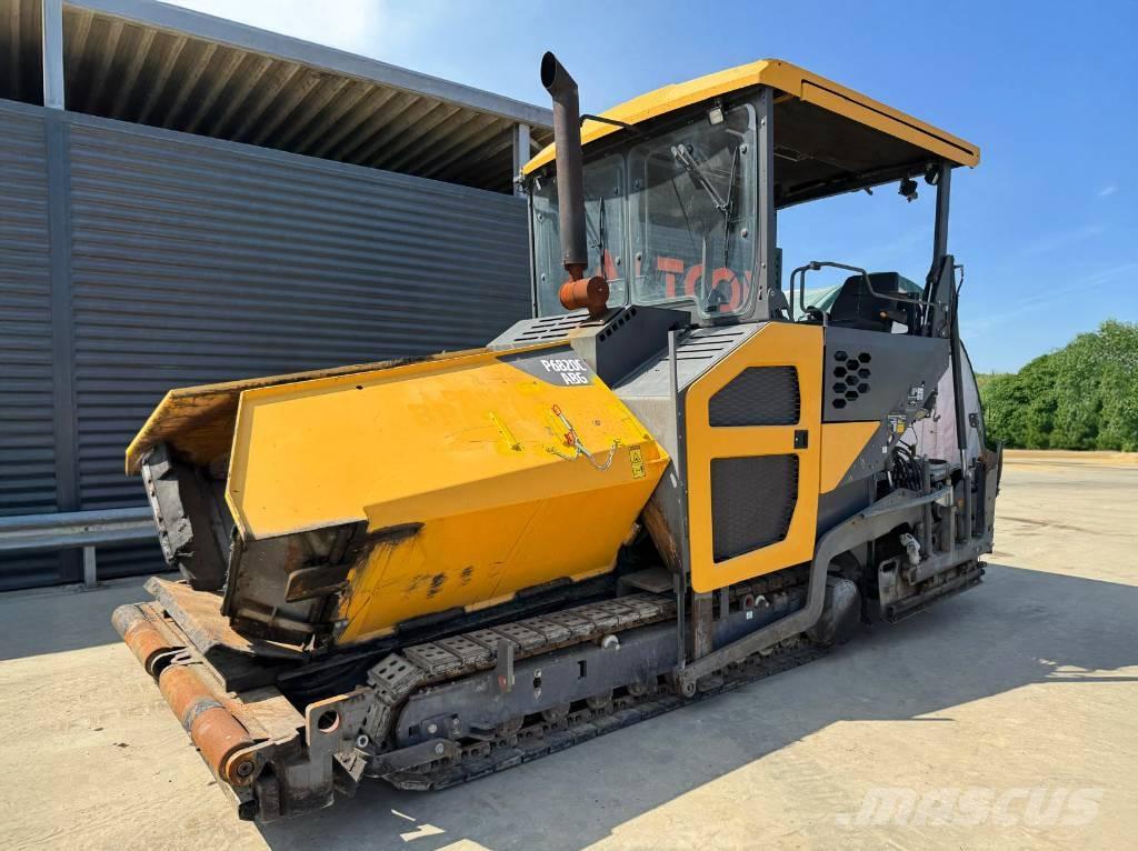 Volvo P 6820C Asfalttikoneet