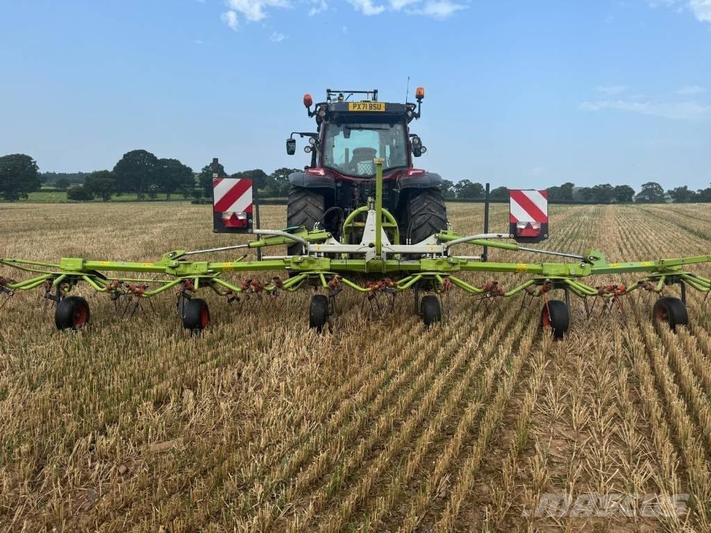 CLAAS Volto 800 Pöyhimet ja haravat