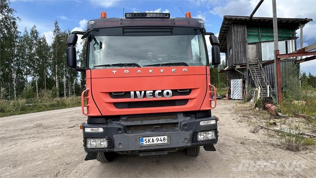 Iveco Trakker Lava-kuorma-autot