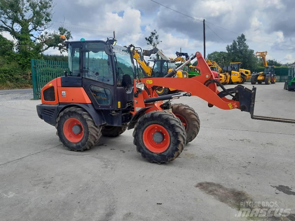Kubota R 085 Pyöräkuormaajat