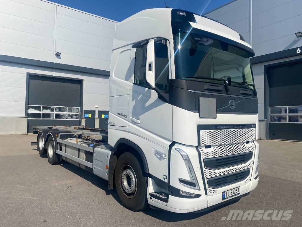 Volvo FH 540 Kontti-/tasonostoautot