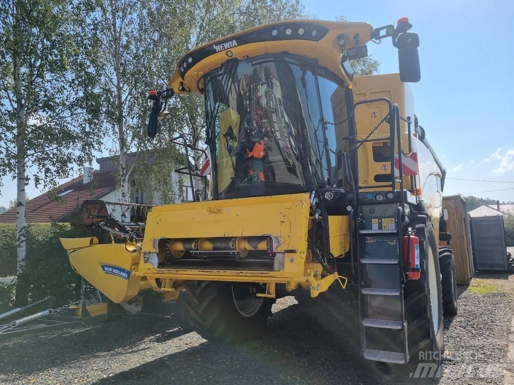 New Holland CX 8.70 Leikkuupuimurit