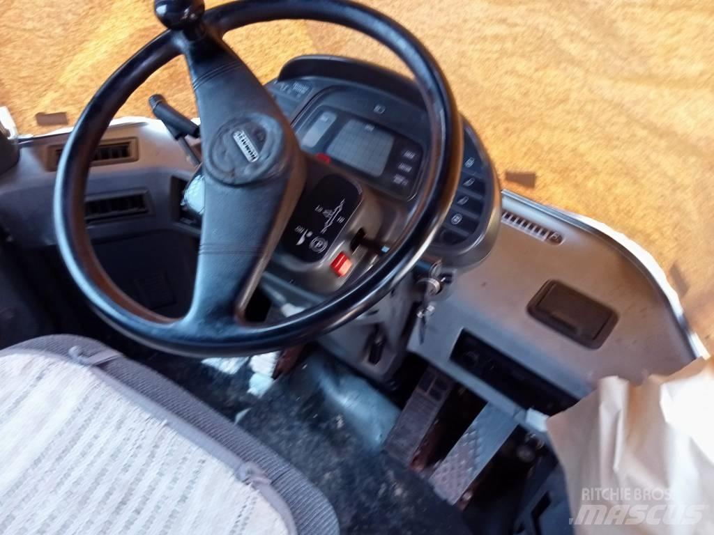 Komatsu WA500-3 Pyöräkuormaajat