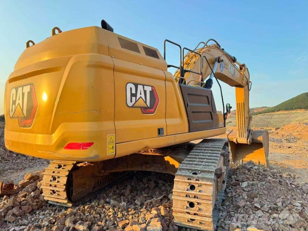 CAT 352 Telakaivukoneet