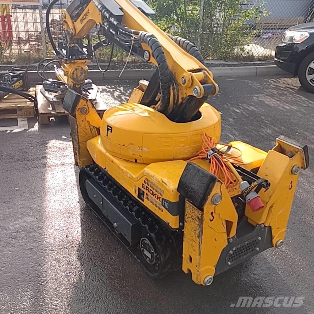 Brokk 110 Purkukoneet