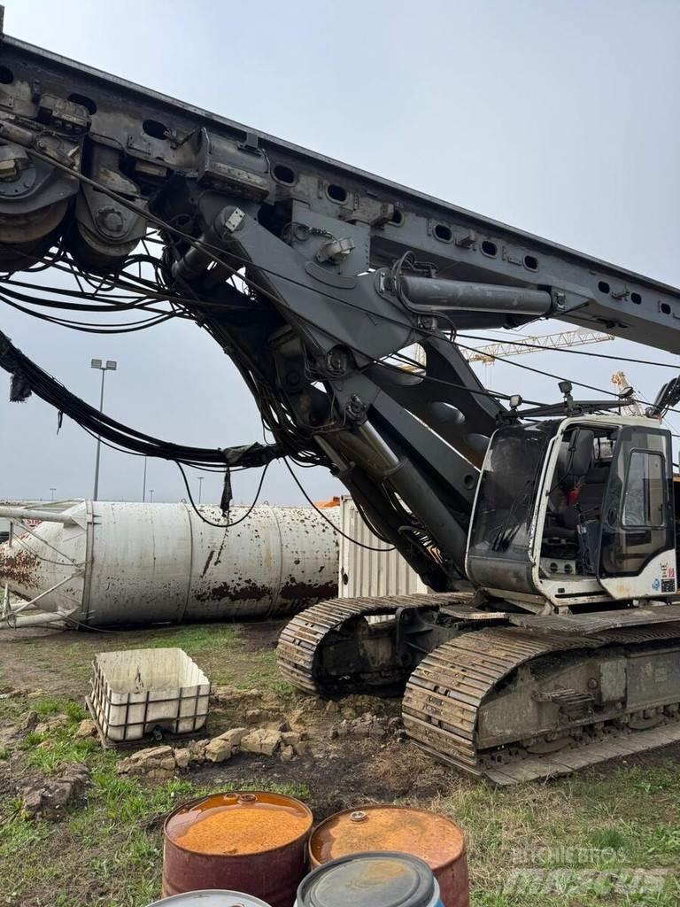 Liebherr LB 28 Raskaat porat