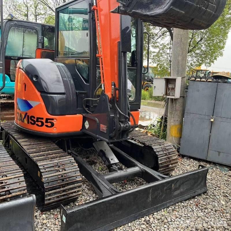 Hitachi ZX 55 Minikaivukoneet < 7t