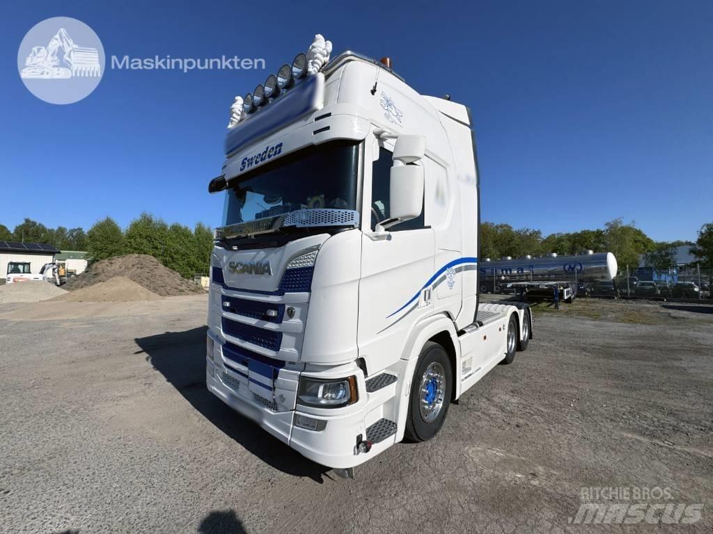 Scania R 650 ADR Vetopöytäautot