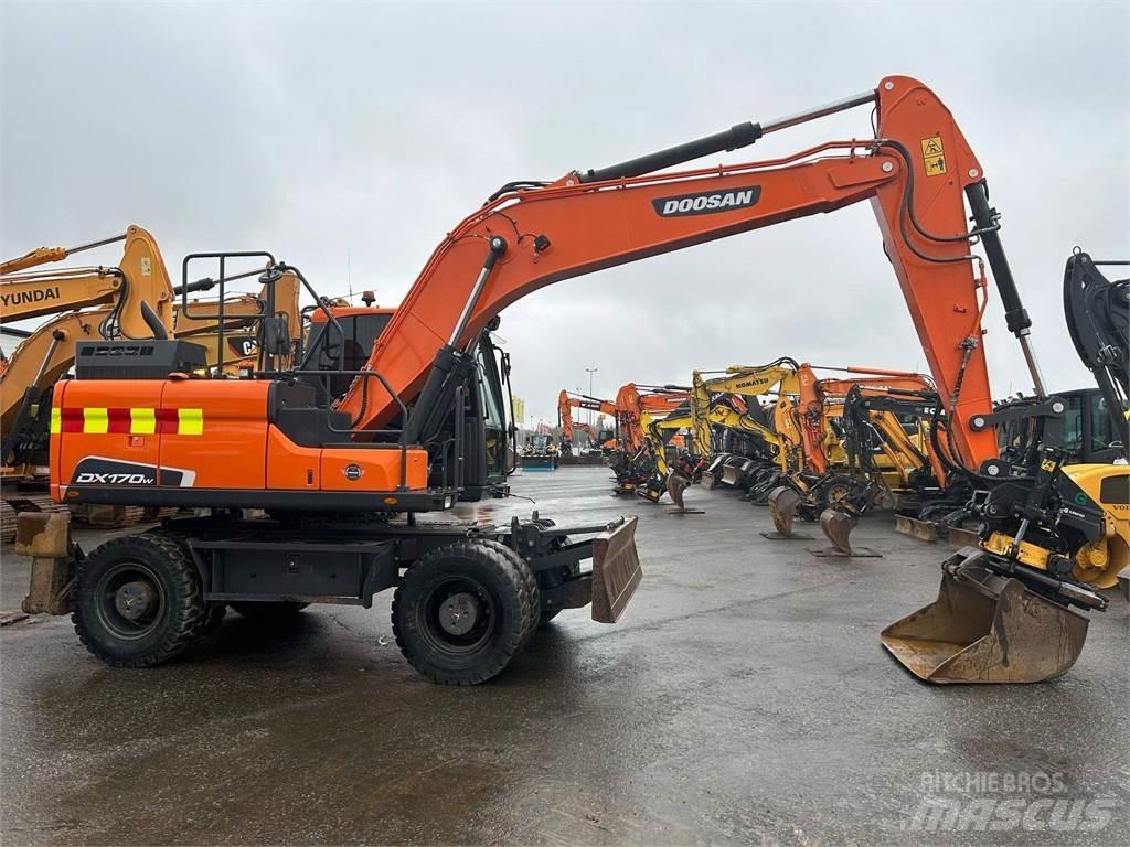 Doosan DX170W-5 Telakaivukoneet