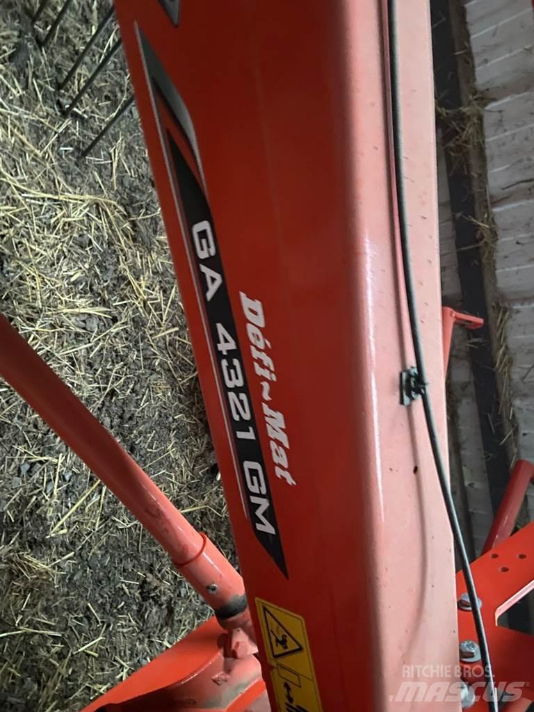 Kuhn GA4321 Karhottimet