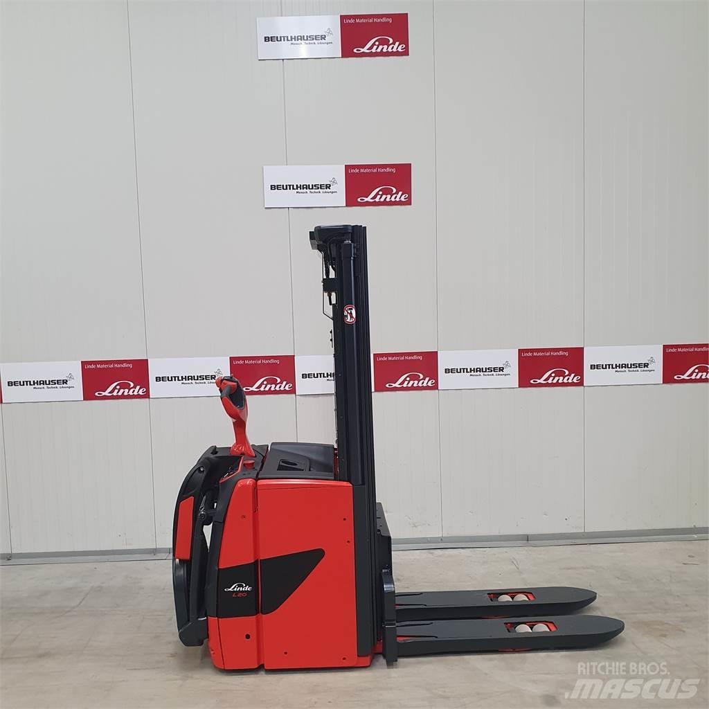 Linde L20APi Käyden ajettavat pinoamistrukit