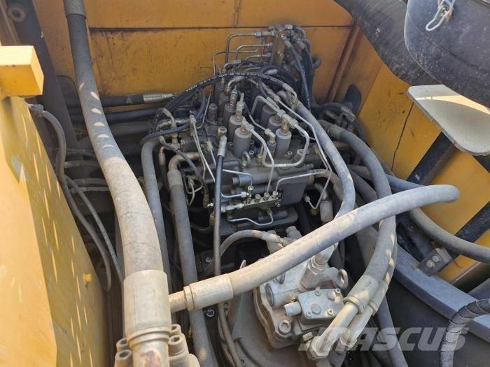 Volvo EC 300 EL Telakaivukoneet