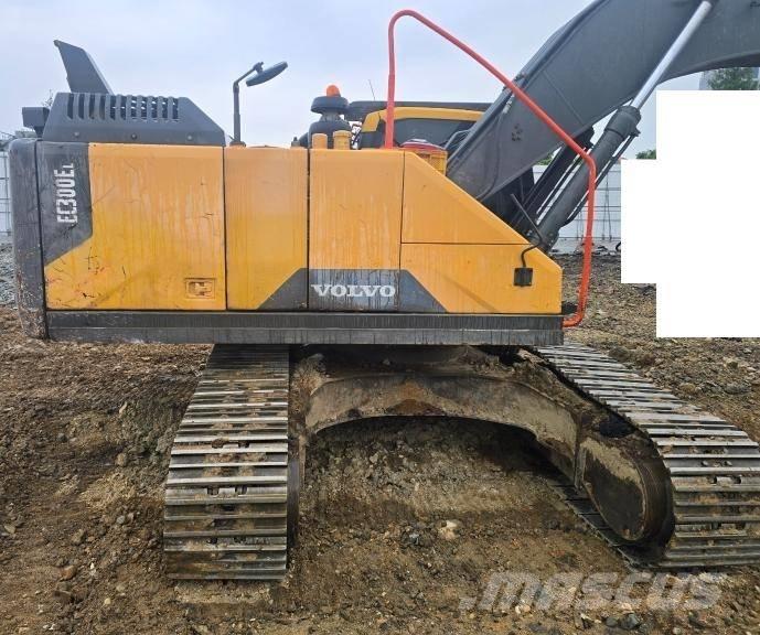 Volvo EC 300 EL Telakaivukoneet