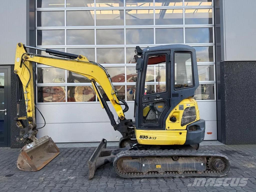 Kubota U35-3 Minikaivukoneet < 7t