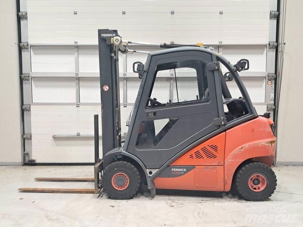Linde H25T Muut haarukkatrukit