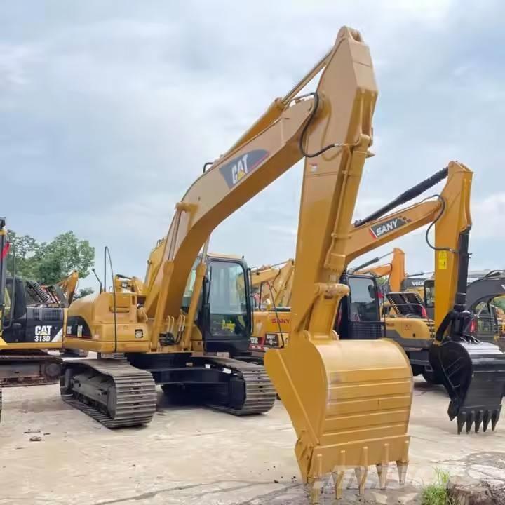 CAT 320 C Telakaivukoneet