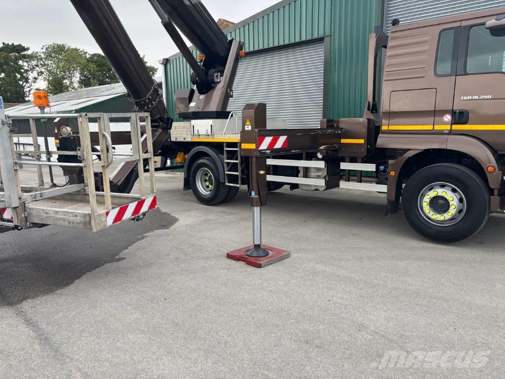 Ruthmann T380 Nostolava-autot