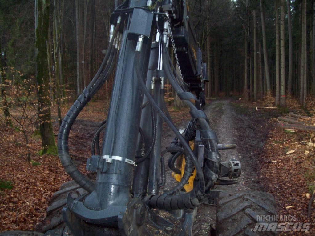 Ponsse Bear 8W Harvesterit