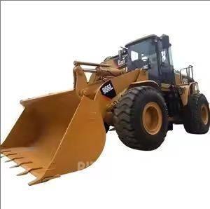 CAT 966L Pyöräkuormaajat
