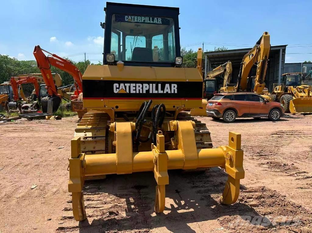 CAT D 6 G Telaketjupuskutraktorit